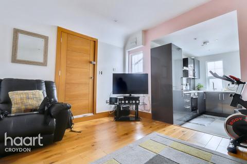 1 bedroom flat for sale, Selsdon Road, South Croydon