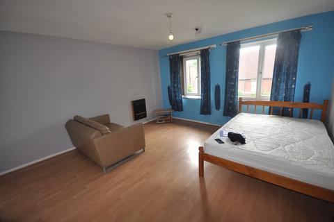 Studio for sale, , Franklyn House, 1a Chaucer Road, Bedford, Bedfordshire