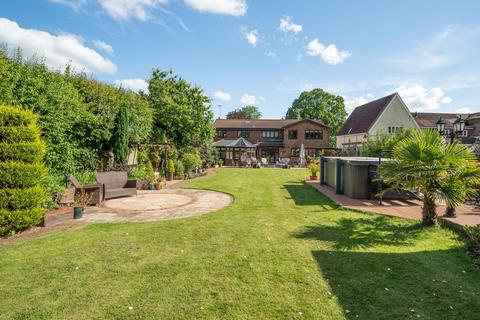 6 bedroom detached house for sale, Chelmsford Road, Hatfield Heath, Bishop's Stortford, CM22