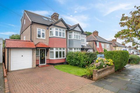 54 Cranmore Road, Chislehurst, BR7 6ET