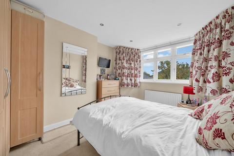 54 Cranmore Road, Chislehurst, BR7 6ET