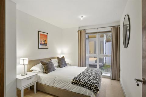 2 bedroom flat for sale, Napier House, Acton W3