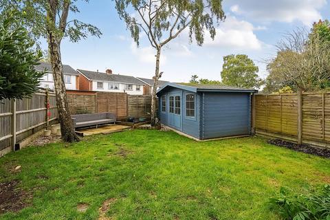 32 Ashdown Road, Chandler's Ford, Eastleigh, SO53 5QW