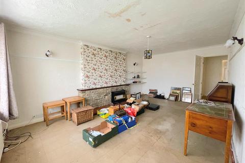 2 bedroom semi-detached bungalow for sale, Montague Road, Bishopthorpe, York, YO23 2SS