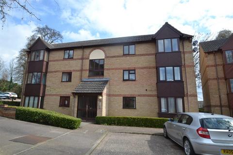 2 bedroom apartment to rent, Bullen Close, Bury St. Edmunds IP33