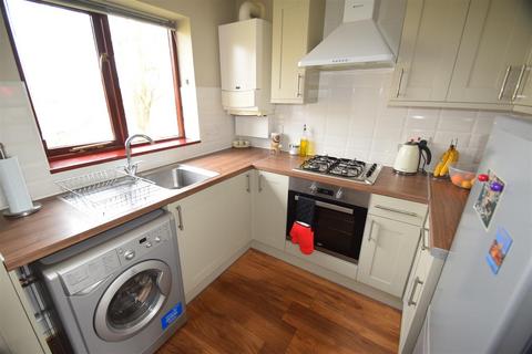 2 bedroom apartment to rent, Bullen Close, Bury St. Edmunds IP33