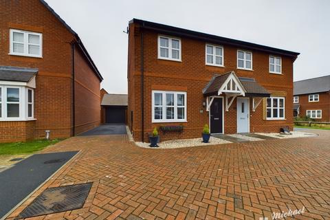 3 bedroom semi-detached house for sale, Handel Grove, Aylesbury, Buckinghamshire, HP21 9GL