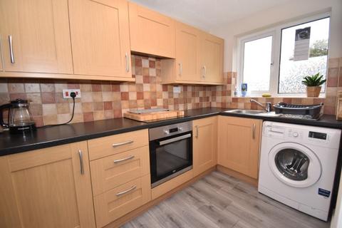 18 Cliff Bastin Close, Exeter, EX2 5QW