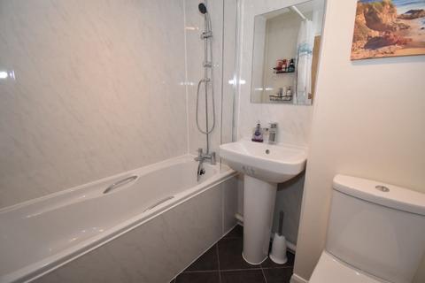 18 Cliff Bastin Close, Exeter, EX2 5QW