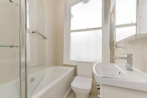 2 bedroom flat to rent, Lilyville Road, Parsons Green, London, SW6