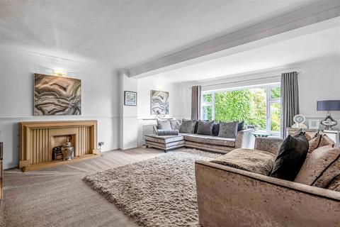 4 bedroom detached house for sale, Carlton Avenue, Streetly, Sutton Coldfield