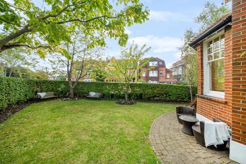 5 bedroom link detached house for sale, Rydal Road, London