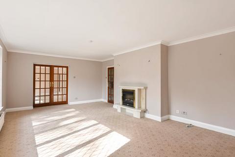 4 bedroom detached house to rent, The Horseshoe, Tadcaster Road, York, YO24