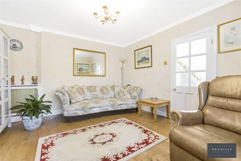 3 bedroom semi-detached house for sale, Vaux Crescent, Hersham, Walton-on-Thames, Surrey, KT12