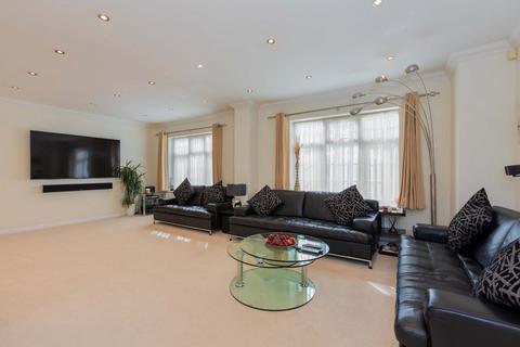 5 bedroom detached house for sale, Upton Court Road, Langley SL3