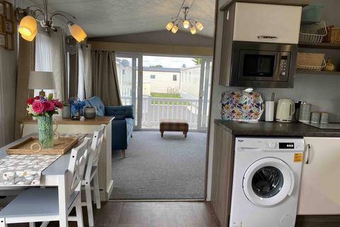 2 bedroom mobile home for sale, Suffolk Sands Holiday Park , IP11