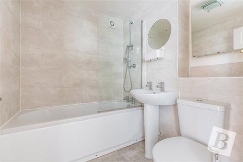 27 Lupin Close, Rush Green, Romford, RM7 0WY