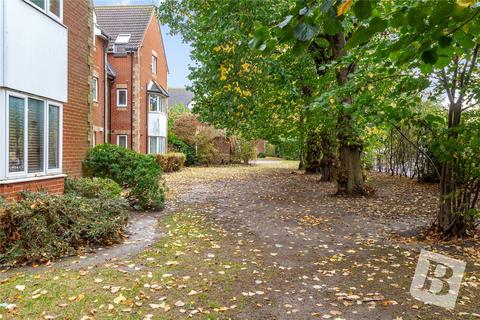27 Lupin Close, Rush Green, Romford, RM7 0WY