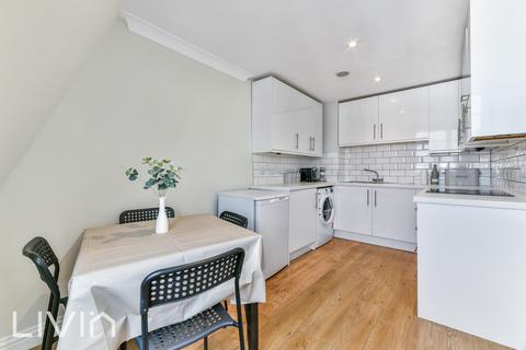 2 bedroom flat for sale, 45 Streatham Hill, London SW2