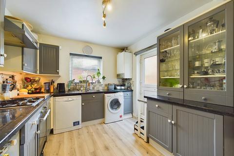 79 Tudor Way, Worcester, WR2 5QN