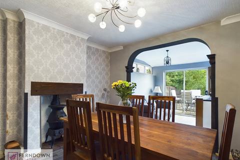70 Coleshill Road, Marston Green, Birmingham, B37 7HW