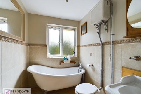 70 Coleshill Road, Marston Green, Birmingham, B37 7HW