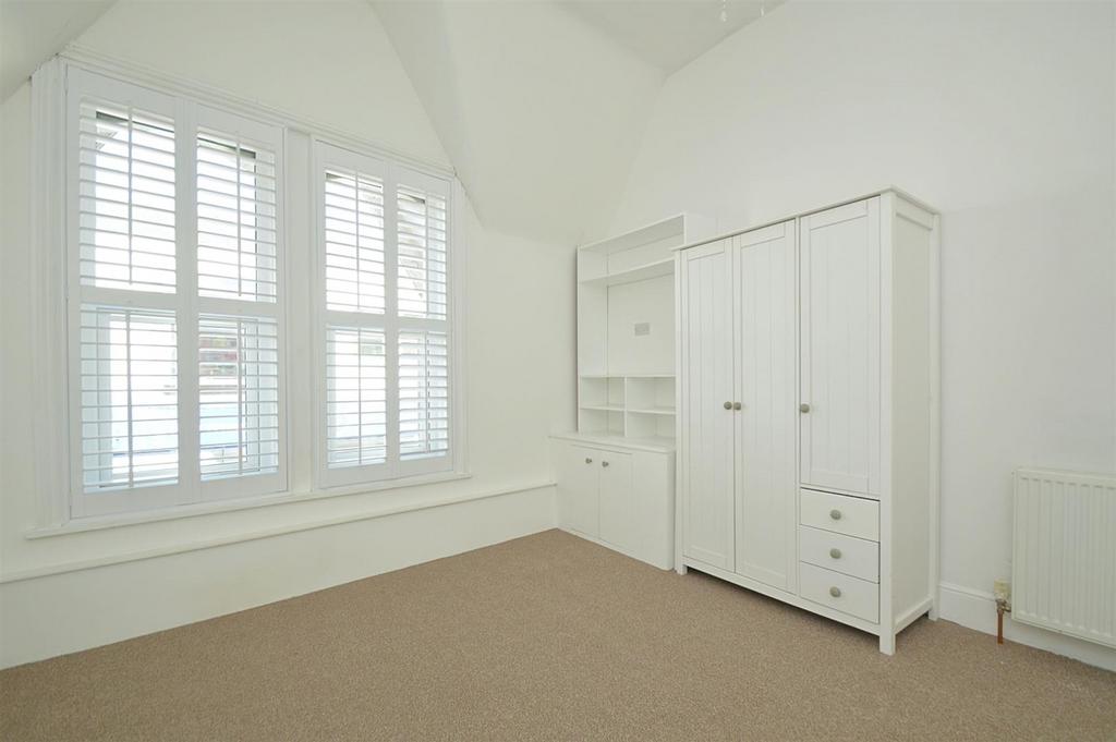 Resized Bed2a.jpg