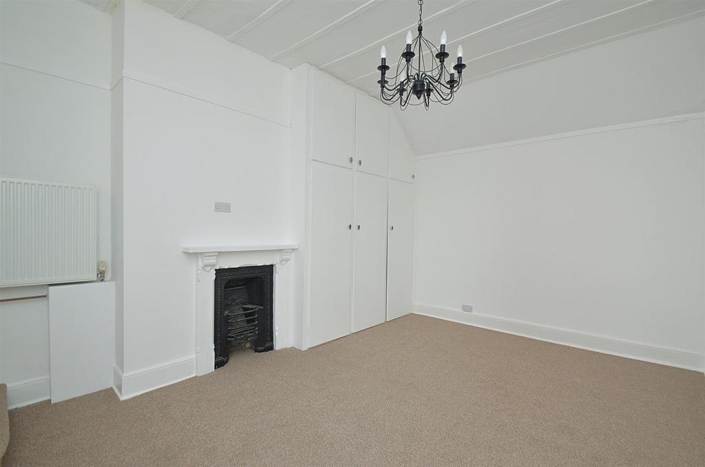 Resized Bed1a.jpg