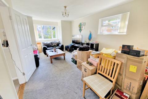 2 bedroom detached bungalow to rent, Victoria Road, Bude EX23