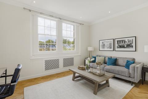 4 bedroom apartment for sale, Hyde Park Gardens, London W2