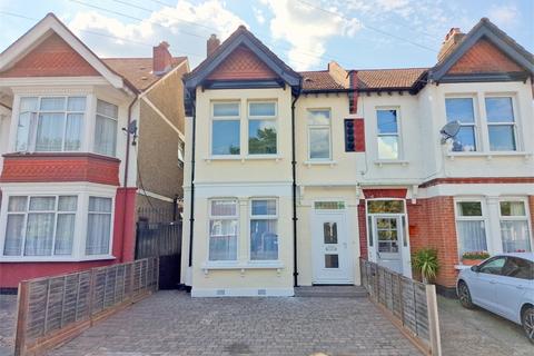 5 bedroom semi-detached house to rent, Morland Avenue , Croydon,