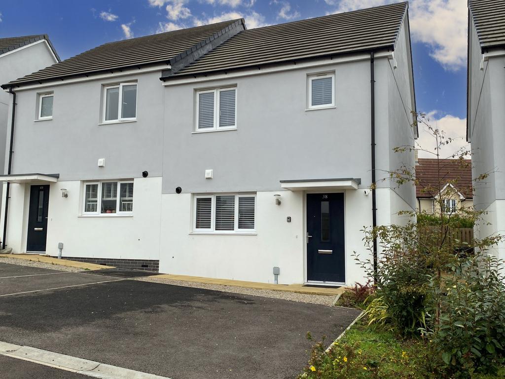 3 Bedroom Semi Detached House for Sale