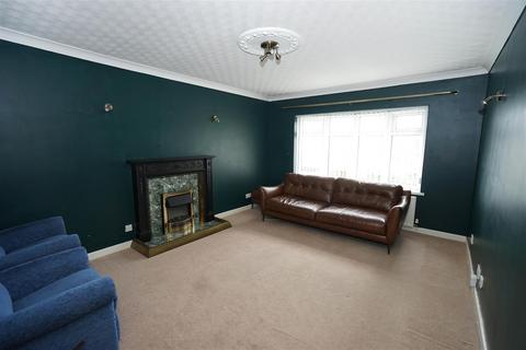 2 bedroom semi-detached bungalow for sale, Hollowell Lane, Horwich, Bolton