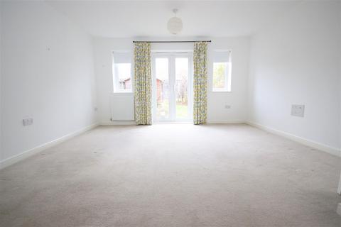 2 bedroom house to rent, Primrose Lane, Cambridge CB24