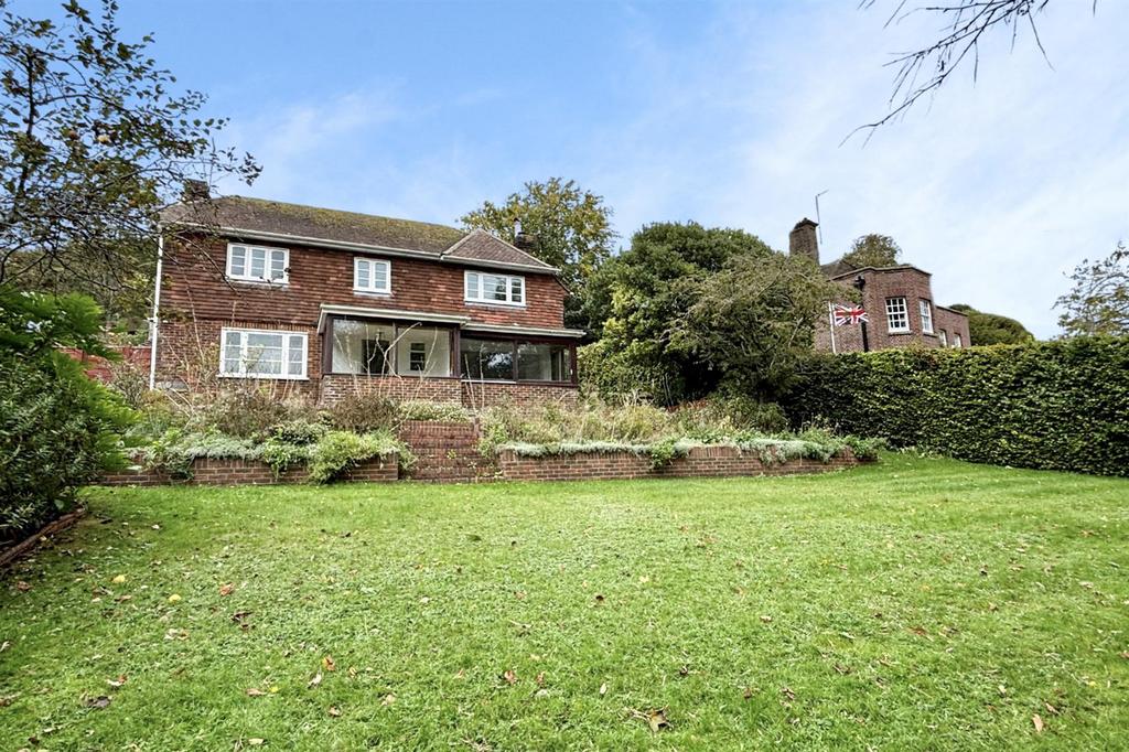Grange Road, Lewes, BN7 1TU 5 bed detached house to rent £3,150 pcm