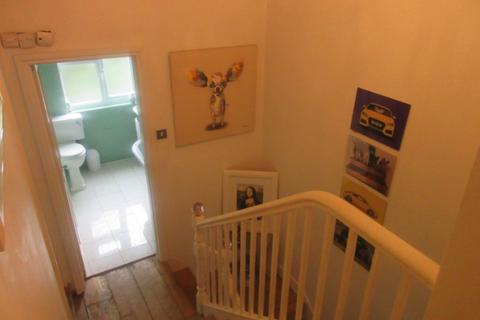 11 Scratton Road, Southend-on-sea, SS1 1EN