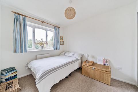 18 Wychwood Close, Sunbury-on-thames, TW16 7RF