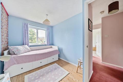 18 Wychwood Close, Sunbury-on-thames, TW16 7RF