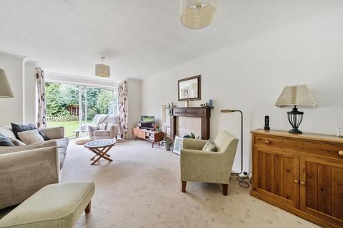 18 Wychwood Close, Sunbury-on-thames, TW16 7RF