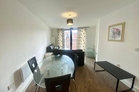 2 bedroom flat for sale, St.Johns Walk, B5 4TN