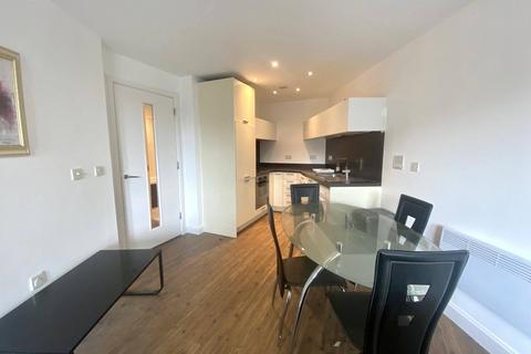 2 bedroom flat for sale, St.Johns Walk, B5 4TN