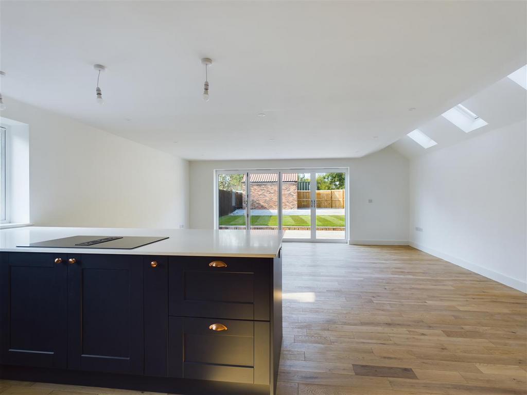 Kitchen/Family space