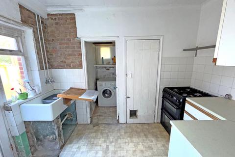 329 Ditchling Road, Brighton, BN1 6JJ