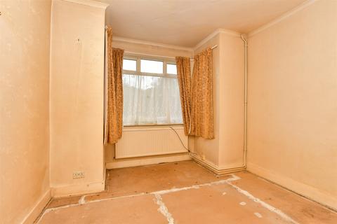 2 bedroom end of terrace house for sale, Barton Hill Drive, Minster On Sea, Sheerness, Kent