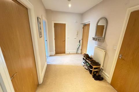 2 bedroom flat for sale, Blackwell Lane, Hatton Park, Warwick