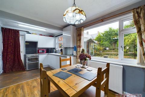 3 bedroom end of terrace house for sale, Maes Tyddyn, Coedpoeth, Wrexham