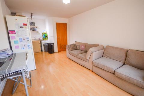 2 bedroom property for sale, Millsands, Sheffield, S3