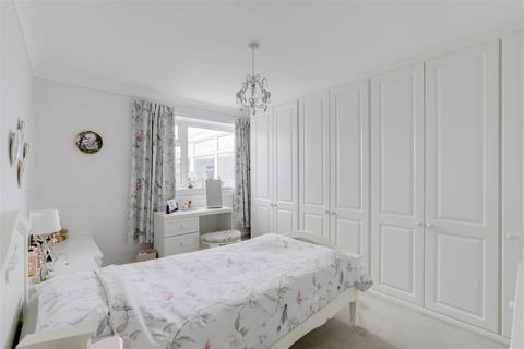 21 Carlin Close, Breaston, Derby, DE72 3EJ