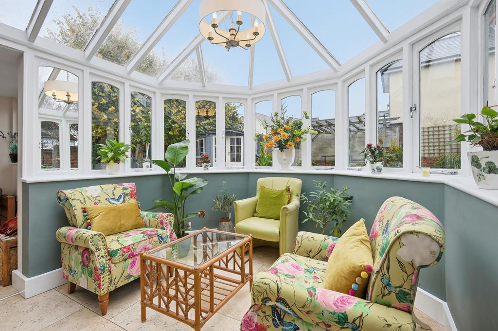 Conservatory/Kitchen
