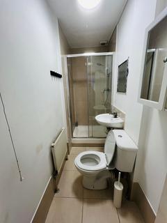Studio to rent, 9 Kenton Road, Harrow HA1